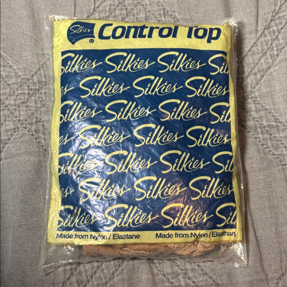 Silkies Yellow and Blue Control Top Pantyhose in medium nude nylons pantyhose